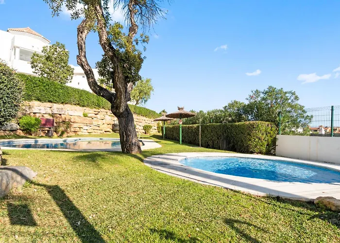 Sea View Flat Close To The Apartment